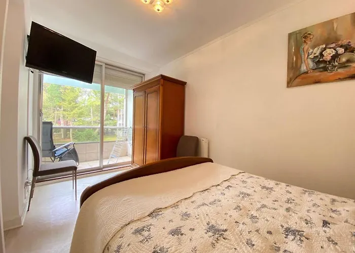 Calme Et Verdoyant: 2 Pieces, Terrasse, Parking, Proche Et Commerces - Fr-1-245-74 Apartman La Baule