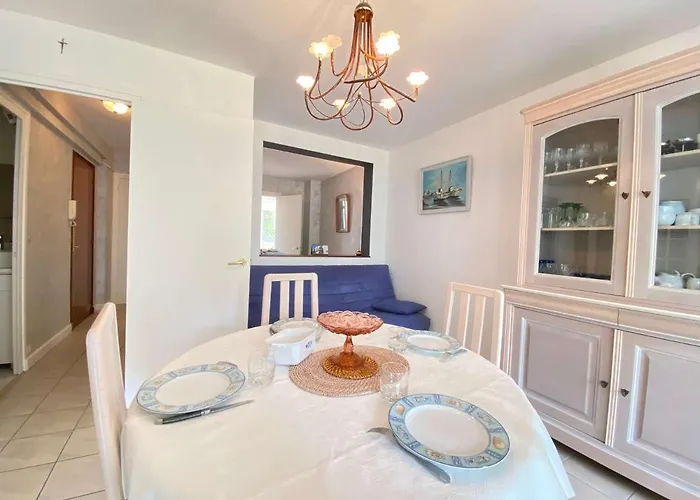 Apartman Calme Et Verdoyant: 2 Pieces, Terrasse, Parking, Proche Et Commerces - Fr-1-245-74